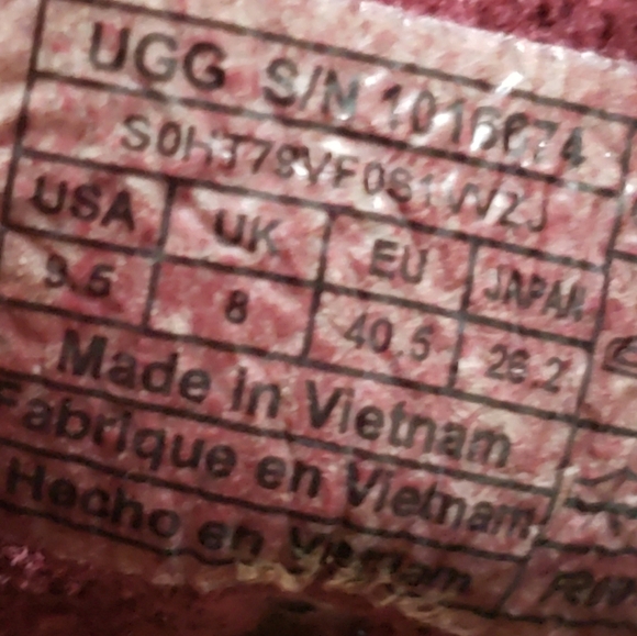 Ugg Tye lace up women's 9.5 - Picture 7 of 9